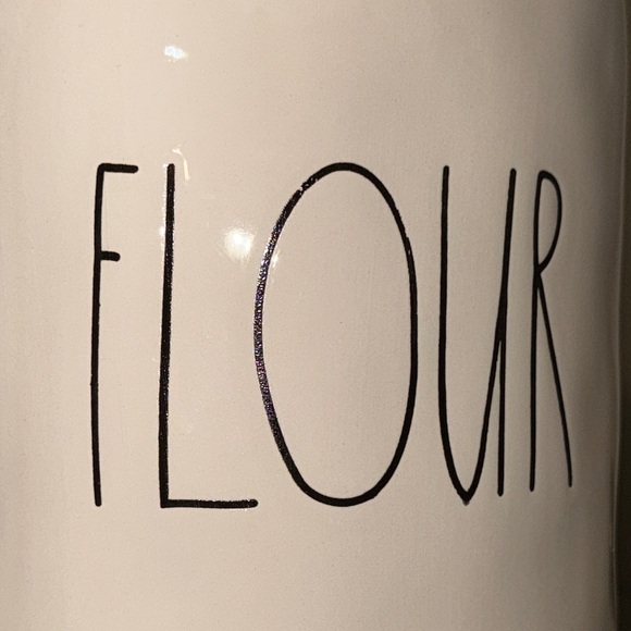 RAE DUNN Artisan Magenta White Ceramic ‘Flour’ Canister Cookie Jar Container - Picture 4 of 16